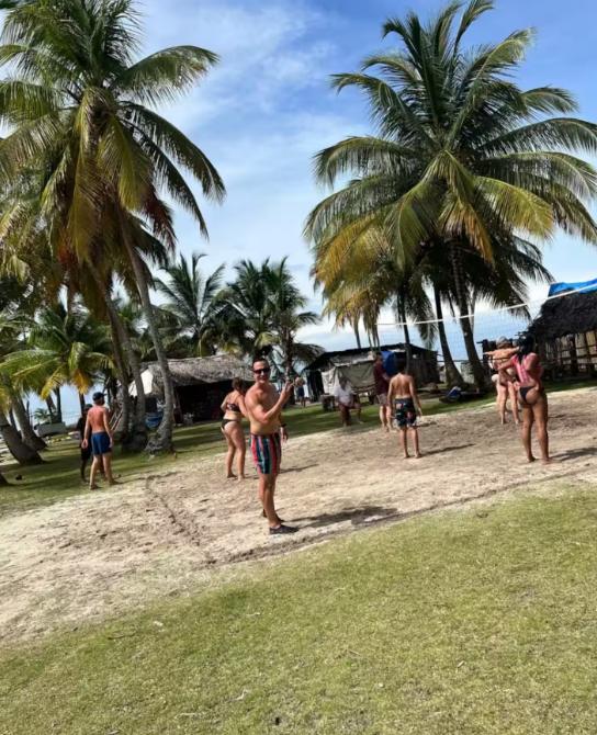 A moment from a San Blas charter day